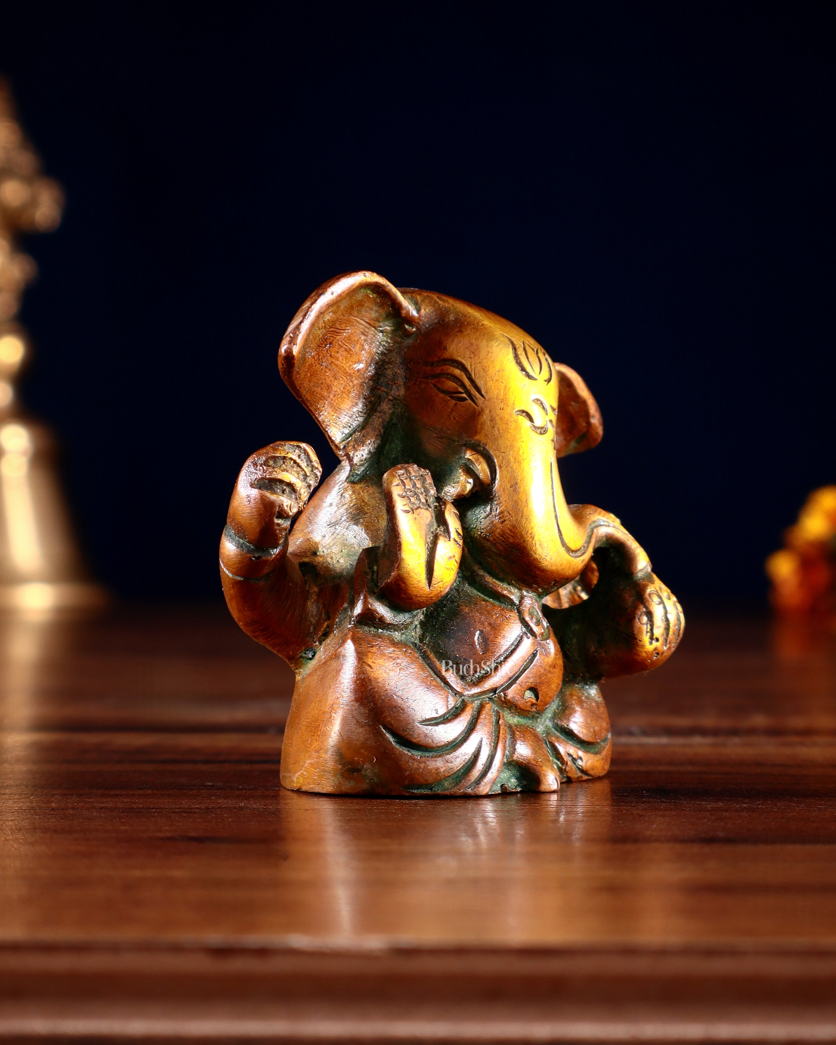 Pure Brass Tiny Appu Ganesha Miniature Idol – 2.5 "