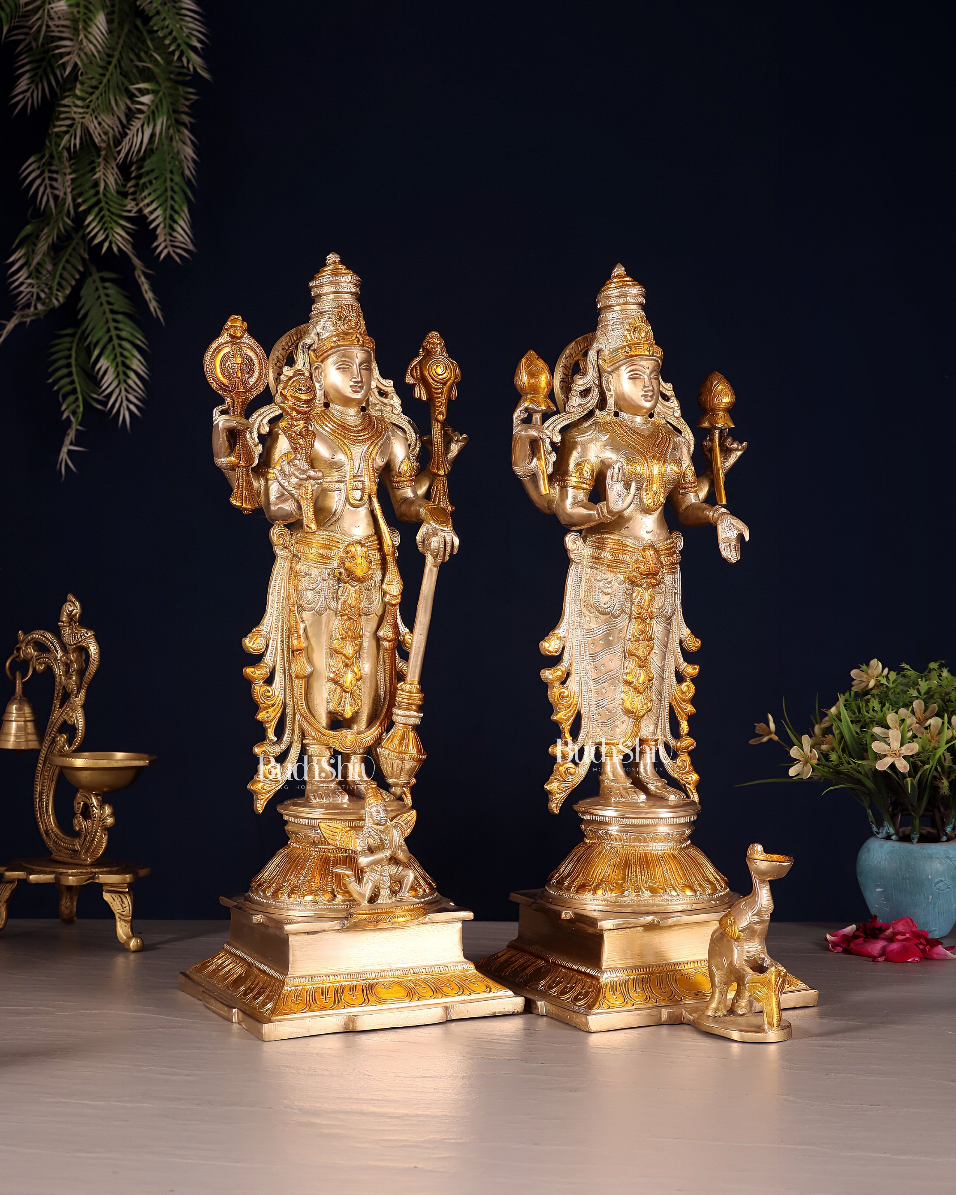 Pure Brass Chola Style Vishnu Set – Vishnu with Garuda & Lakshmi | 14 Inch