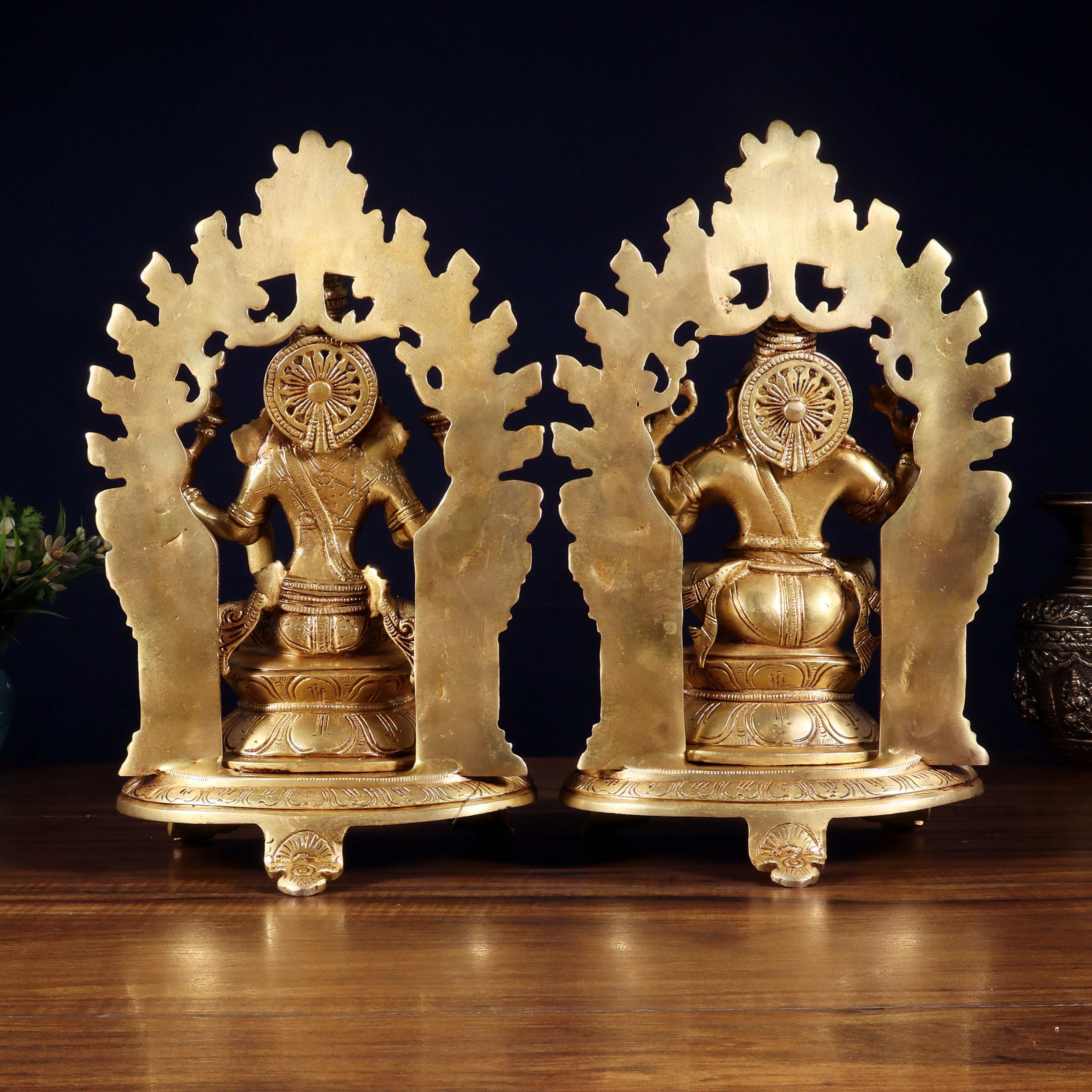 Pure Brass Lord Ganesha & Goddess Lakshmi Idol Pair with Prabhavali | 12 Inch