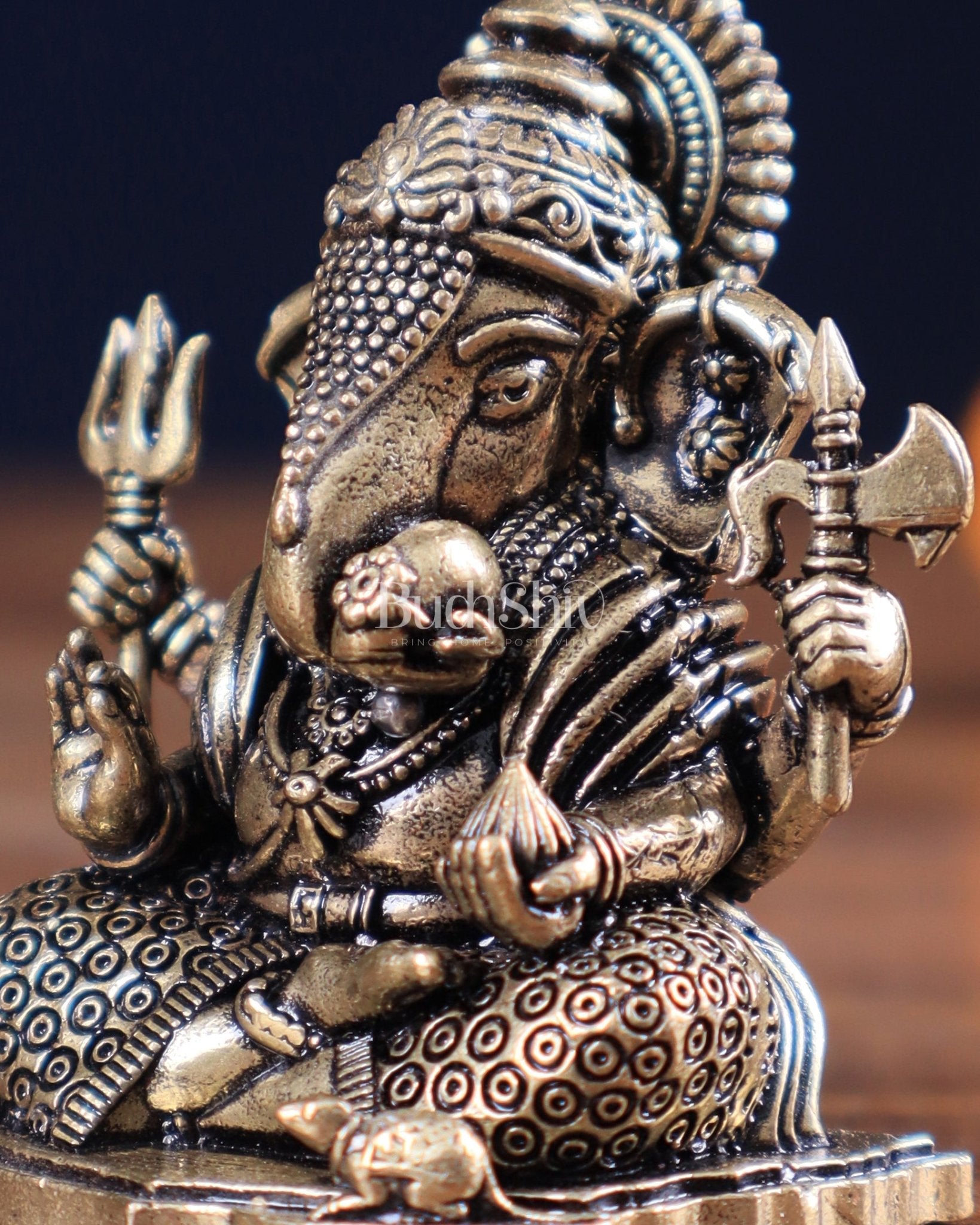 Brass Superfine Intricate Dagduseth Ganesha Idol – 2"